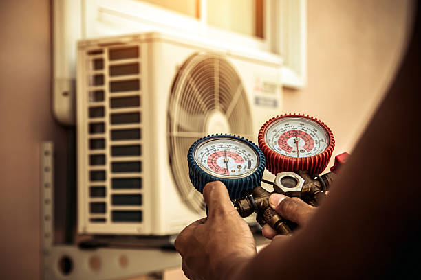 Professional Hvac Installation technician working in Chandler, OK